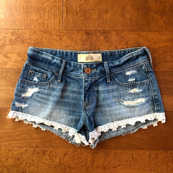 Hollister Pants - SOLD Hollister Lace Trim Jean Shorts